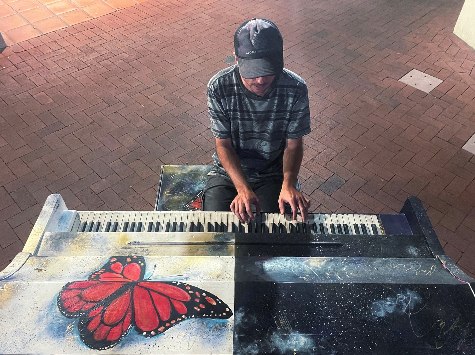 Moon Bottle Music — Street